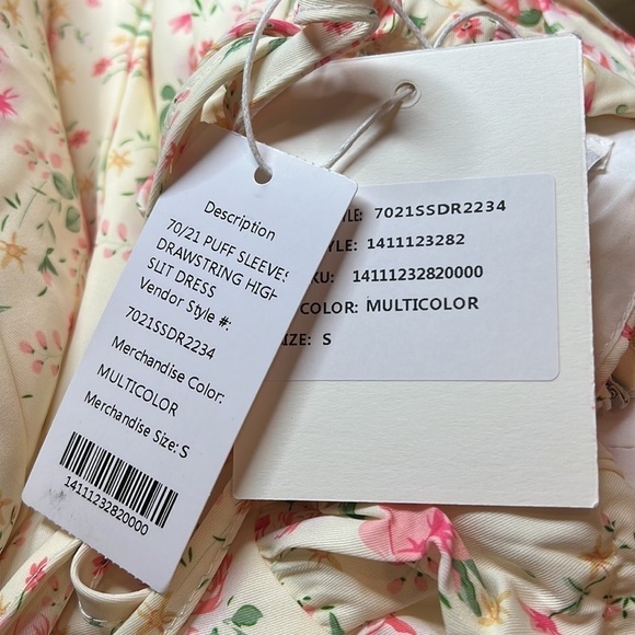 NWT 70/21 Floral Puff Sleeve Drawstring High Slit Dress Size S - Picture 9 of 9